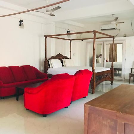 Ballard Bungallow Kochi Buitenkant foto